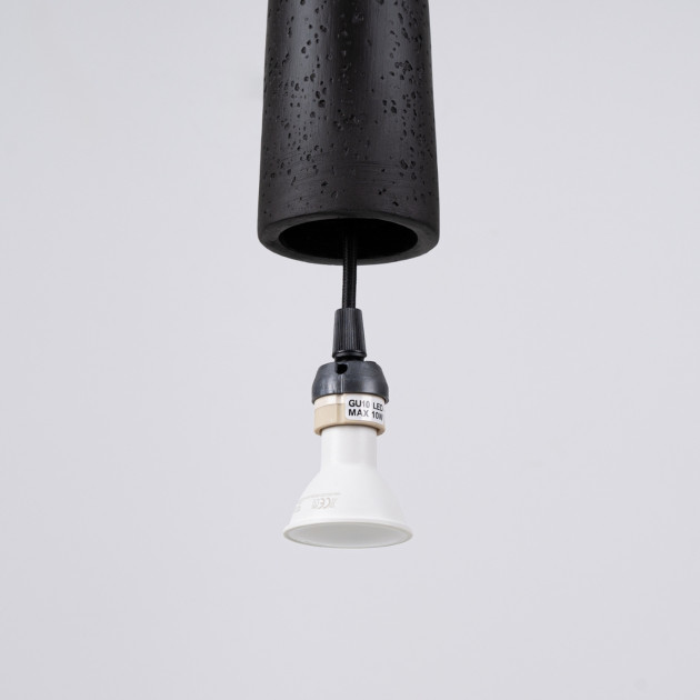Lampe suspendue Coraona béton noir