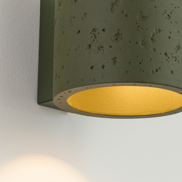 Applique Lineaoon béton vert olive