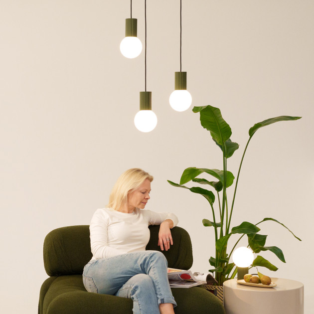 Lampe à poser HALO vert olive