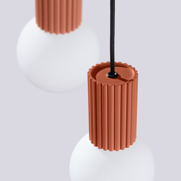 Lampe suspendue HALO 3P rouge ochra